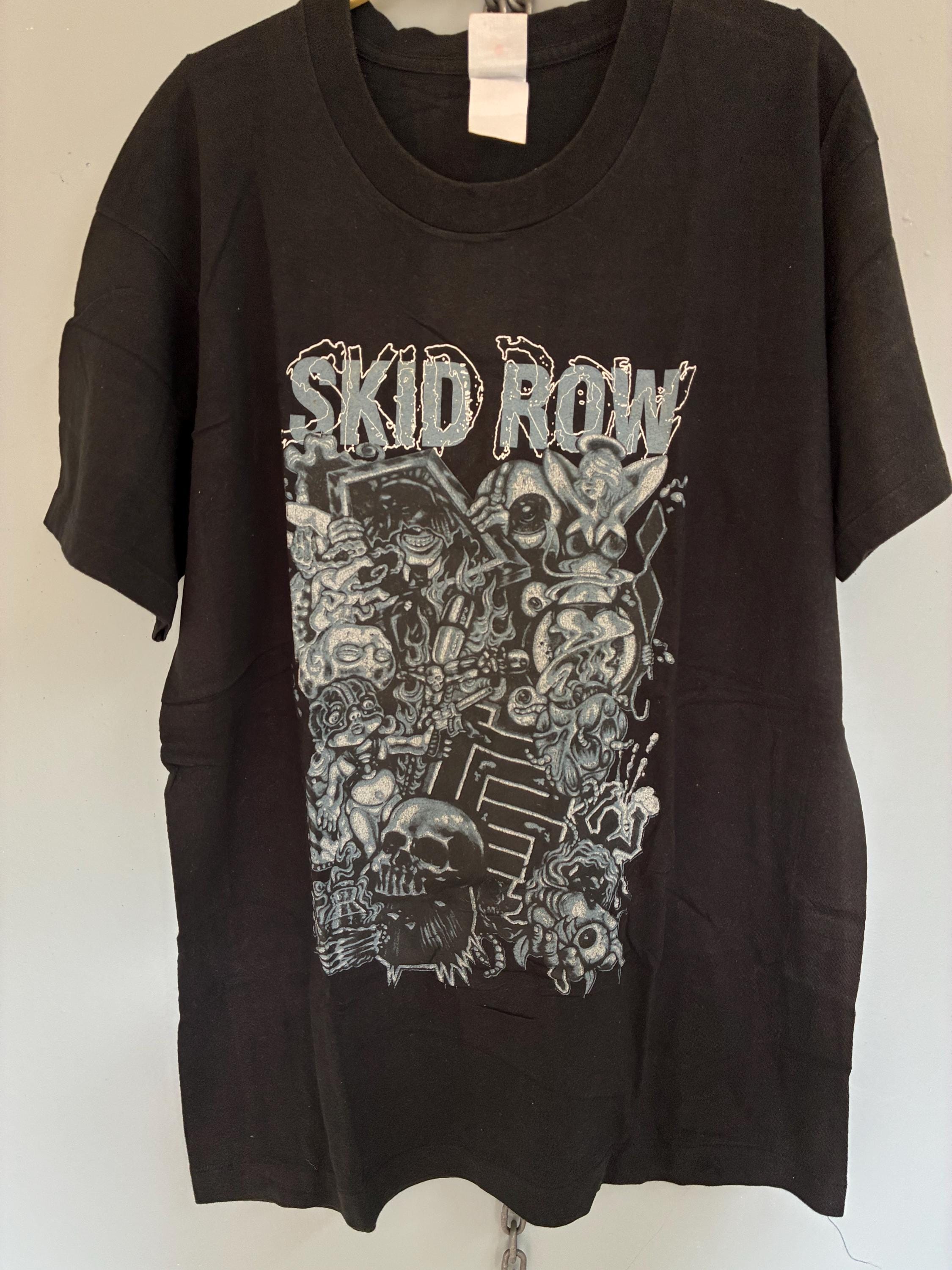 SKID ROW Sub human RACE ヴィンテージ 半袖Tシャツ Vintage 90s Skid Row Subhuman Race Track Heavy Metal Band T Shirt