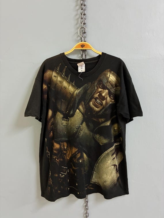 Vintage Y2K Dungeons And Dragons Wizards of the Coast Games t shirt