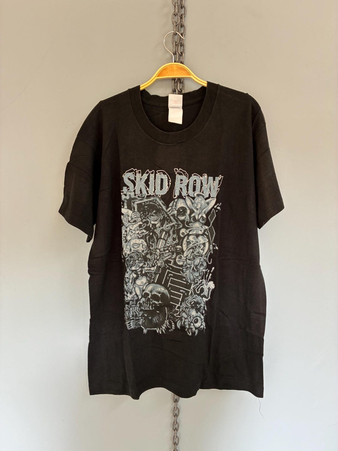 Vintage 90s Skid Row Subhuman Race Track Heavy Metal Band T Shirt