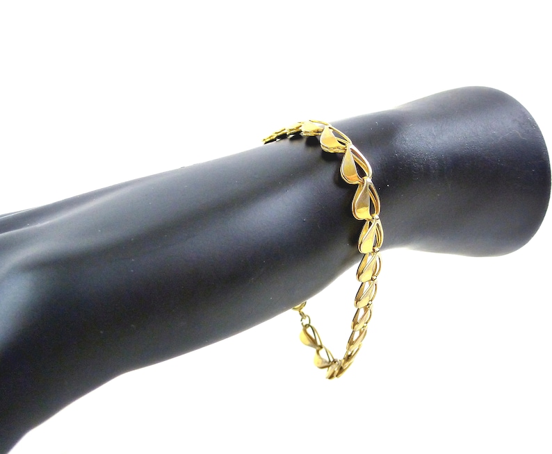 Gift for Wife Links of Open Hearts Heart Chain Bracelet Gift for Girlfriend Gold Heart Bracelet