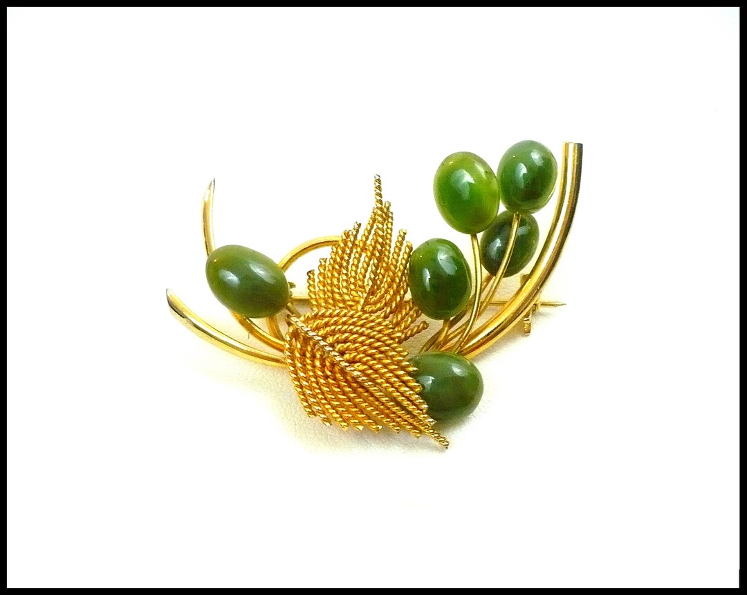 Vintage Genuine Jade & Gold Brooch Green Jade Flowers Gold Etsy