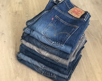 Preowned 501 Levis denim button fly blue Jeans