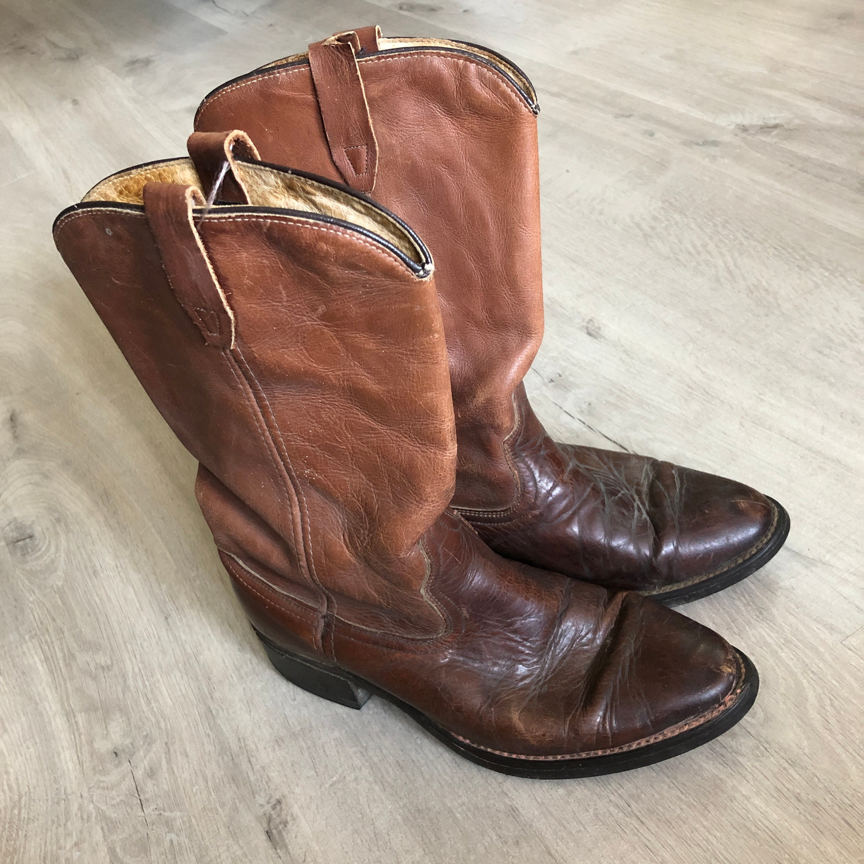 8 cowboy boots