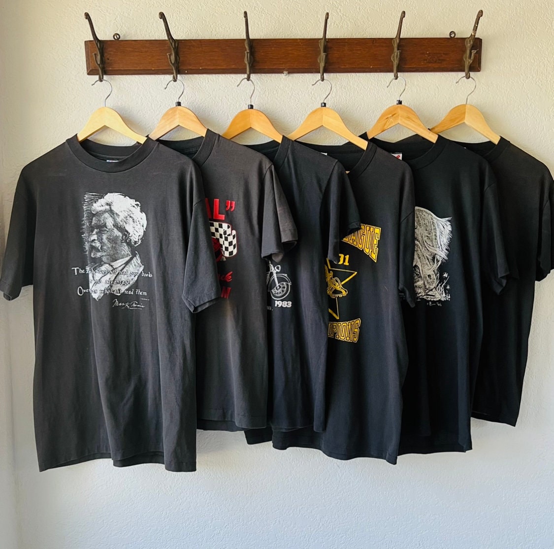 【Paragraph】25ss BOUCLE STITCH T SHIRT Litographs | Sabriel | Book T-Shirt