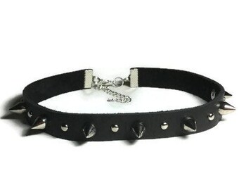 Black spiked deals choker