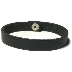 Soft Black Leather Bracelet: 10mm Plain Wristband with Silver Snap