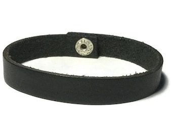 Soft Black Leather Bracelet: 10mm Plain Wristband with Silver Snap