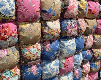 Edredón infantil acolchado con estampado floral, decoración suave para la habitación del bebé (50x36)