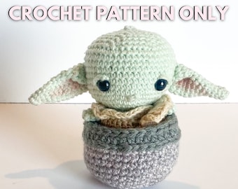 Baby Alien with Pod Crochet Pattern