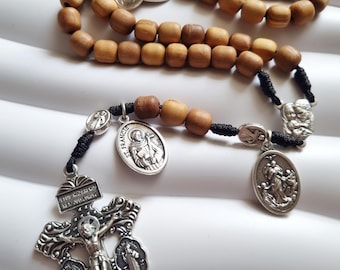 Rosario del Perdono, Croce in legno d'ulivo, Crocifisso del Perdono, Crocifisso della Protezione di San Benedetto, Medaglia della Sacra Famiglia, Medaglia Miracolosa, Regalo Cattolico