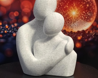 Modern Embrace Sculpture – Minimalist Couple Statue | 3D Printed Decor