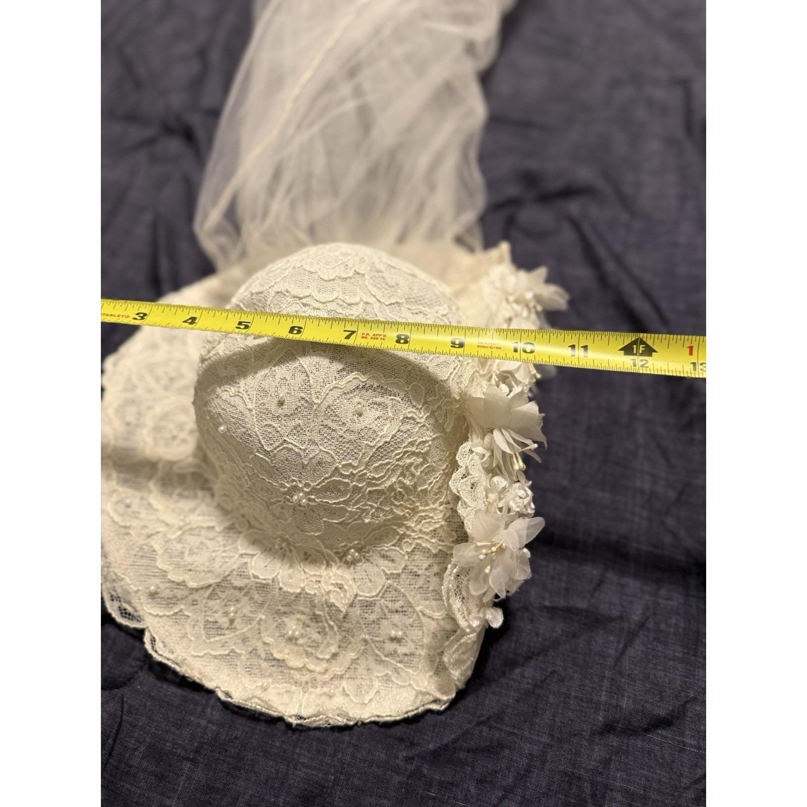 Vtg Bridal Hat with Tulle Veil Ivory Lace Floral Applique Wedding Boho Cottage Soft Lace Tulle Juliet Veil,ivory Juliet Cap Veil,wedding  main image 2