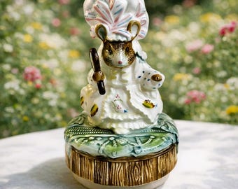 Vintage 1978 Beatrix Potter Lady Mouse Music Box by Schmid - Etsy