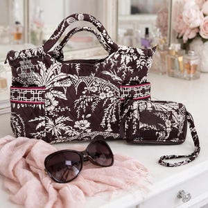 Vera Bradley Brown Imperial Toile Pagoda Handbag Wallet Wristlet