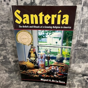 Santeria Beliefs Rituals Miguel De La Torre Afro-Cuban Religion Book History immagine 1