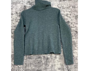 Vtg Young Pendleton Women 36 Green Virgin Wool Turtleneck Ribbe Sweater Academia