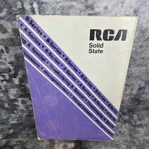 RCA COS/MOS Integrated Circuits Databook CDP1800 Microprocessor Solid State