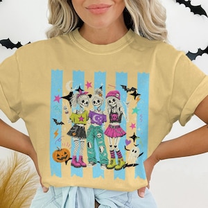 Emo Halloween T-Shirt | Alt Girl Skeleton Friends Y2K Goth Style Tee | Spooky Cute Punk Rock Besties Halloween Party Shirt