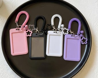 Clear Photocard Holder Keychain, Kawaii ID Card Case for Ita Bag, Anime Photo Card Display, Star Charm Badge Holder, 4 Colors