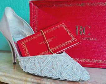 René Caovilla Beaded Satin Pumps Vintage – 1990s Ivory Evening Heels – Designer Bridal Shoes IT 39