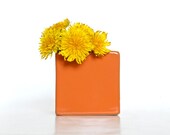 Moderne Hochglanz Orange Bud Vase aus Keramik - Blumenvase von Orange Home Decor, Orange Keramik-Vase, Orange, Orange Vase aus Keramik (ohne Blumen)