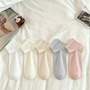 Women Silk Blend Ankle Socks, Ultra Thin Breathable Cool Socks, Soft Lightweight No Show Low Cut Socks, Comfortable Casual Socks for Spring