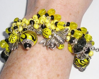 Silver Bumblebee Charm Bracelet Ladybug Yellow/Black TOGGLE or Lobster Clasp Chunky Cha Cha Lady Bugs Bees Gift for Her Anniversary Birthday