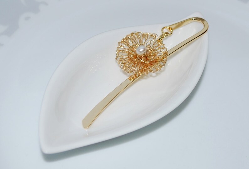 Crochet Wire Bookmark, Crocheted Wire Flower Bookmark, Lovely Bookmark, White, Christmas Gift image 1