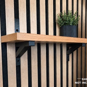 Mały wspornik półki do ściany z listwami akustycznymi | 130 mm, pływający wspornik półki | Druk 3D | Wyprodukowano w Wielkiej Brytanii | Para