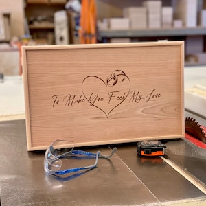 Lasergegraveerde extra grote houten kist met deksel Trouwkaartdoos Aangepaste aandenkendoos herinneringsdoos cadeau voor haar Gepersonaliseerde lasergravure