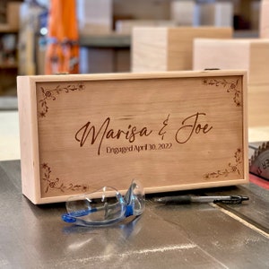 Personalized Wedding Wine Box Wooden Custom Wine Holder Engraved Wine Bottle Gift Box Engagement Wedding Gift for Couple Unity Ceremony