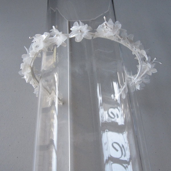 Organza et soie blanc fleur pétale satiné Couronne serre-tête, pour mariée, mariages, fêtes, occasions spéciales