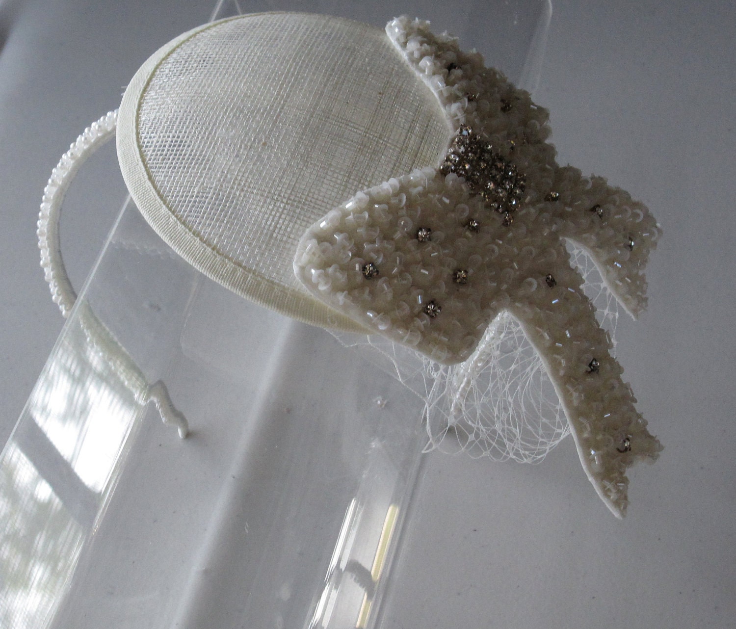 Ivory Sequin Beaded Crystal Bow Sinamay Fascinator Hat With  display picture 1