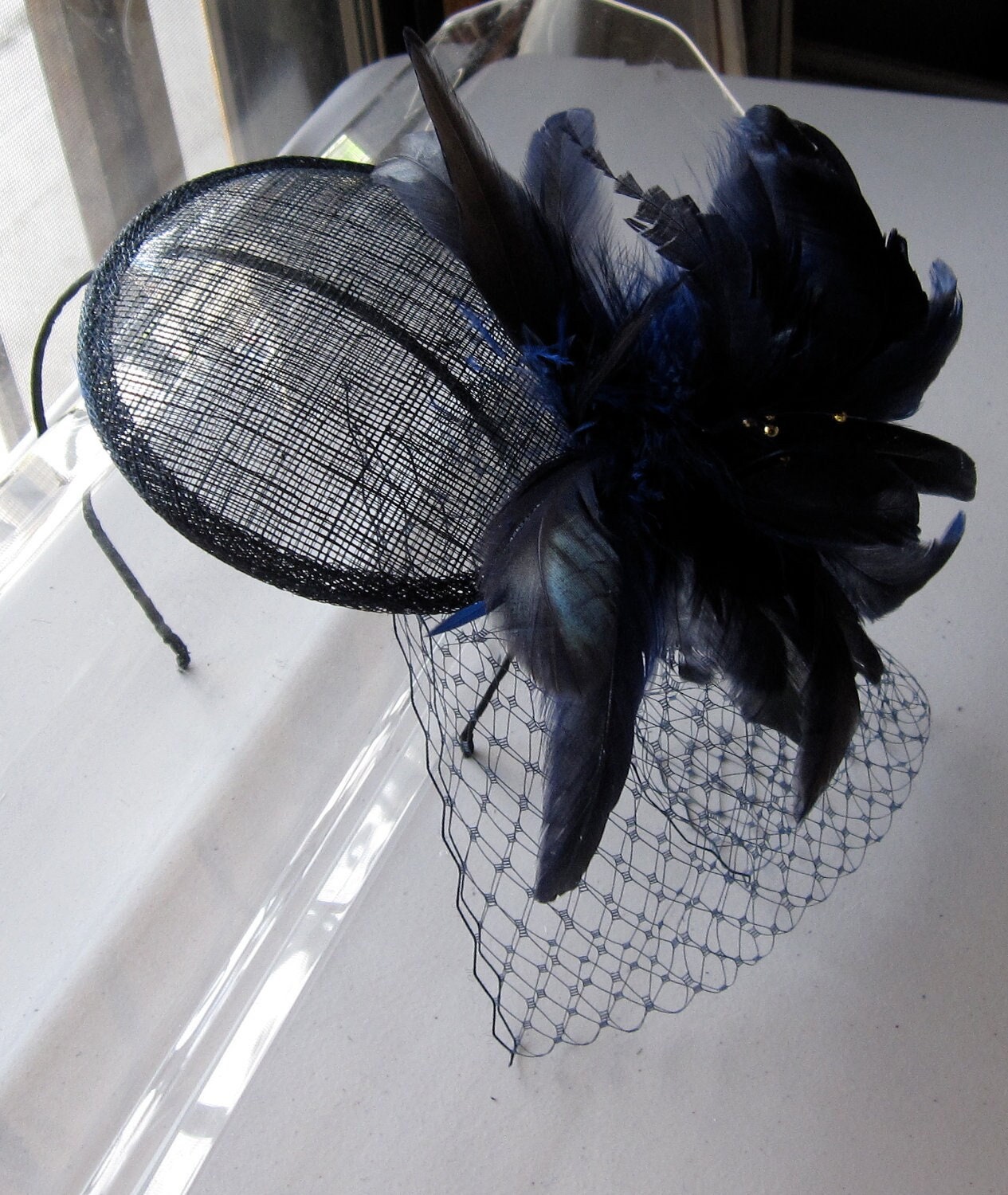 Navy Blue Feather Flower Gold Bead Sinamay Fascinator Hat  display picture 1
