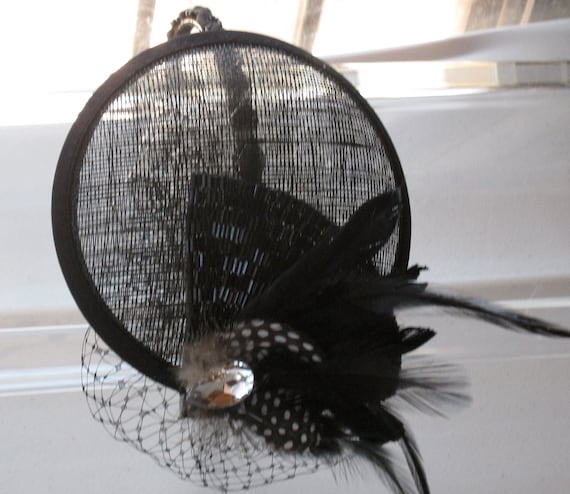 Black Feathered Cocktail Hat with Rhinestone Accents Yeetfub 1920s Flapper Headpiece Hats for Women Fashionable  main image 2