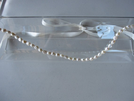 Ivory Pearl Halo Headband With Ivory Satin Ribbon Tie, for  display picture 1