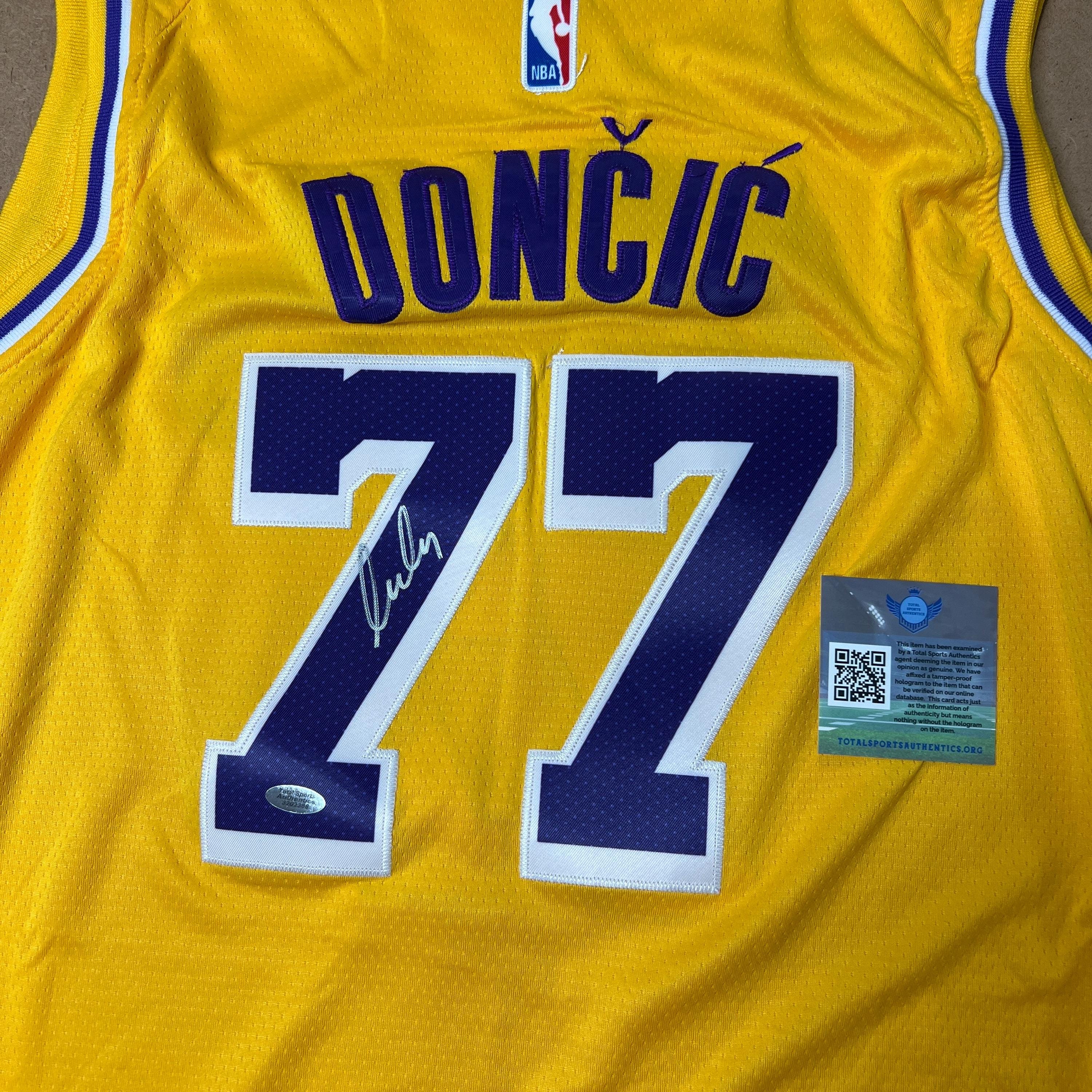 Luka doncic signed jersey - Etsy 日本