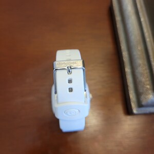 Brandneue weiße Rip Curl Classic Surf Damen 34 MM Uhr Bild 4