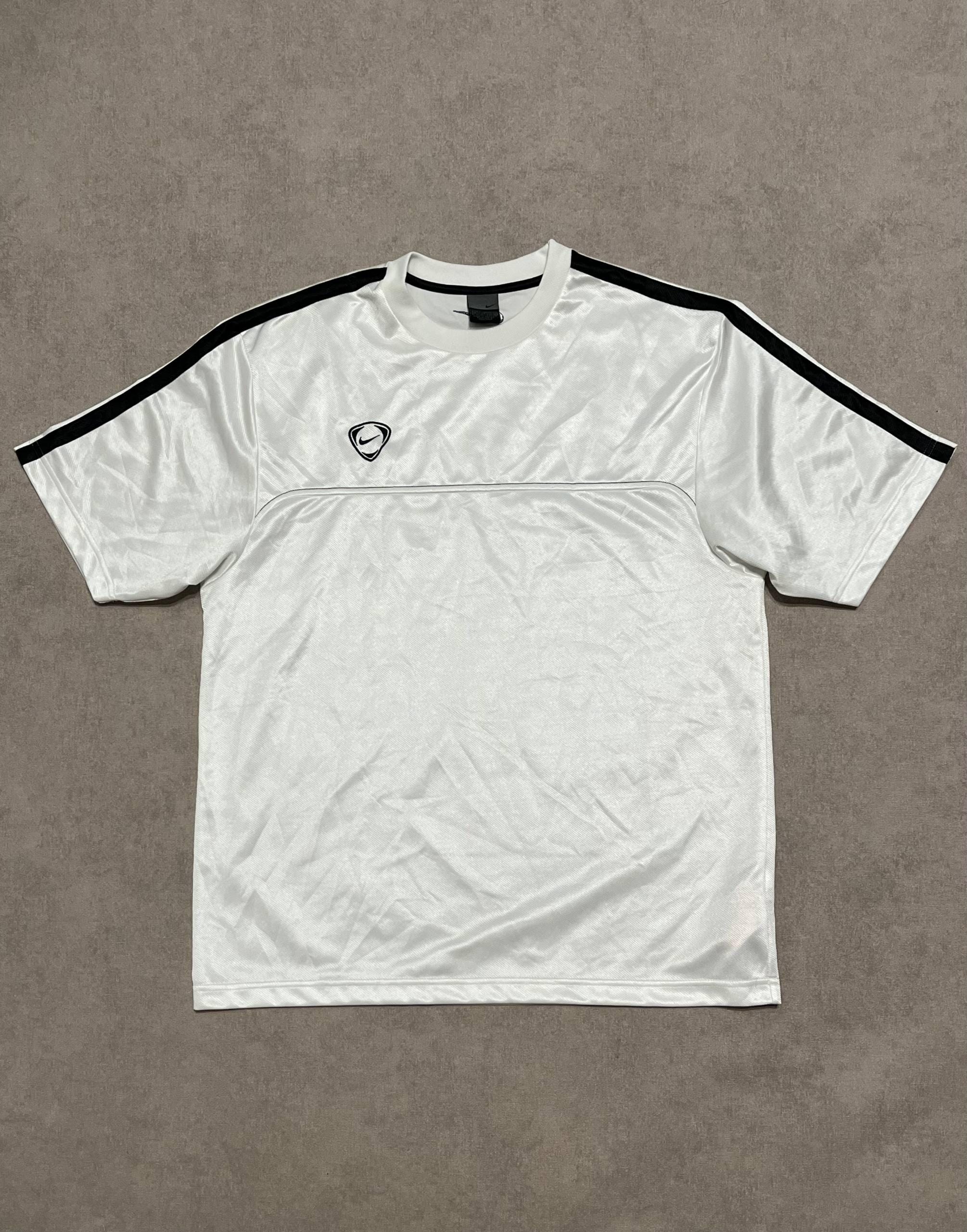 tn nike t shirt