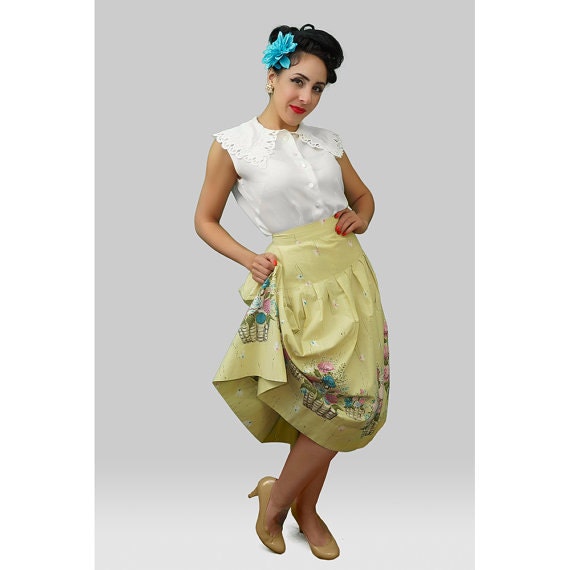 1950s Fashion / 50s Skirt / 1950s Floral Print Ski