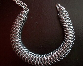 fish scale chainmaille bracelet