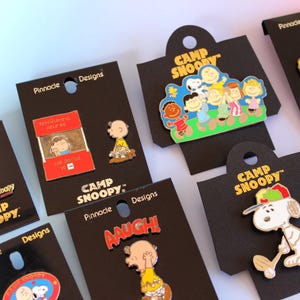 Vintage snoopy pin - Etsy 日本