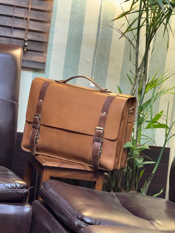 Handmade Pull-Up Leather Laptop Bag – Vintage Briefcase Messenger Organizer