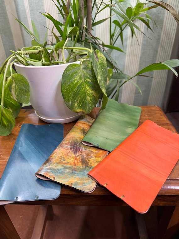 Handmade Leather Mobile Pouch | Vegan Vegetable Leather | Multi-Colour Phone Case | 100% Eco-Friendly