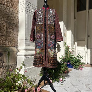 Ręcznie robiony patchworkowy płaszcz lustrzany Banjara z haftem - Festival Hippie Boho Afghan Radżastani Kashmiri - SPRZEDAWCA W WIELKIEJ BRYTANII