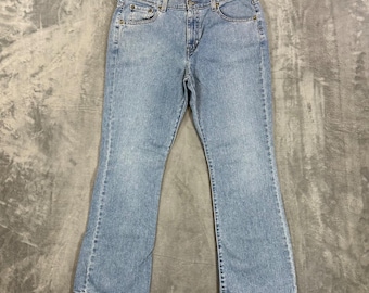 Levi's Nouveau 515 Boot Cut Jeans Women's Size 12S Blue Light Wash