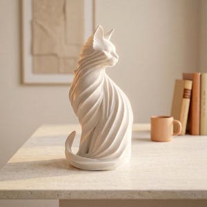 Elegant spiralkattfigur - samtida konstföremål - originalgåva för kattälskare