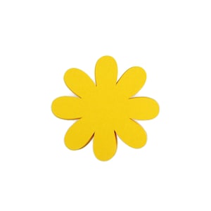 Daisy Paper Cut Outs set of 25