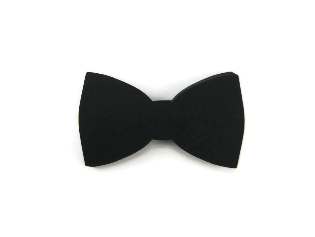 how to cut a bow tie out of paper