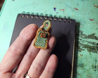 Miniature Crocheted Bag with Closure